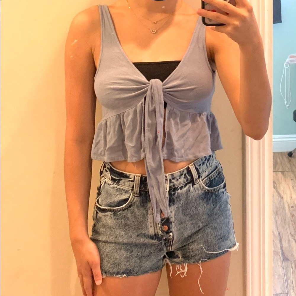 Cropped front tie top